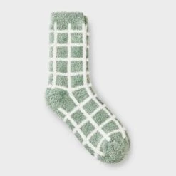Women's Windowpane Plaid Cozy Crew Socks - Auden™ 4-10 -Auden GUEST 2ddb1dfb 04fd 4133 9fca d58535933f87