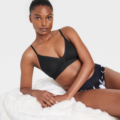 Women's So Soft Unlined Triangle Bralette - Auden™ 2 Women's So Soft Unlined Triangle Bralette - Auden™ - Image 2