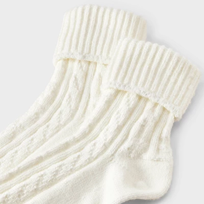Women's Cable Turn-Cuff Super Soft Ankle Boot Socks - Auden™ Ivory 4-10 2 Women's Cable Turn-Cuff Super Soft Ankle Boot Socks - Auden™ Ivory 4-10 - Image 2